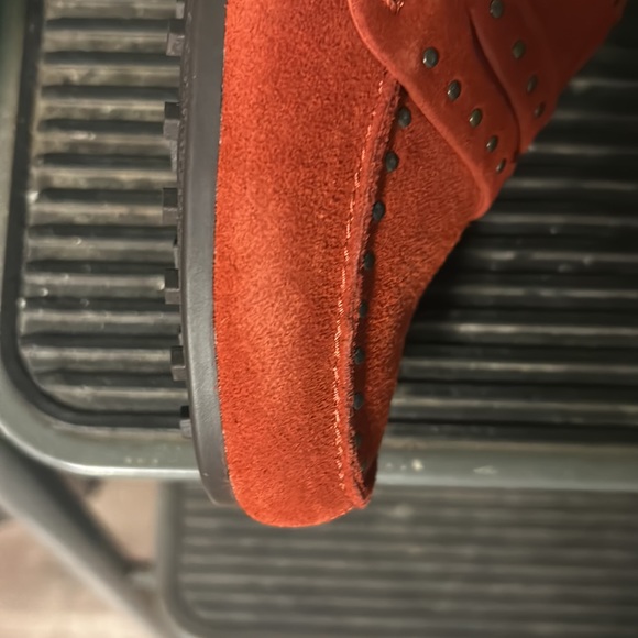 Brand new in box Aerosoles never worn - Rust/orange suede flats 9 med. - Picture 8 of 13